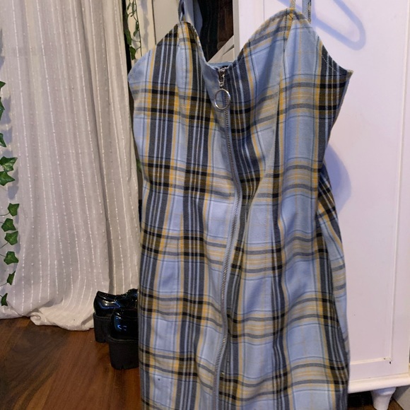 Women’s Plaid Zip Up Mini Dress - Picture 2 of 2